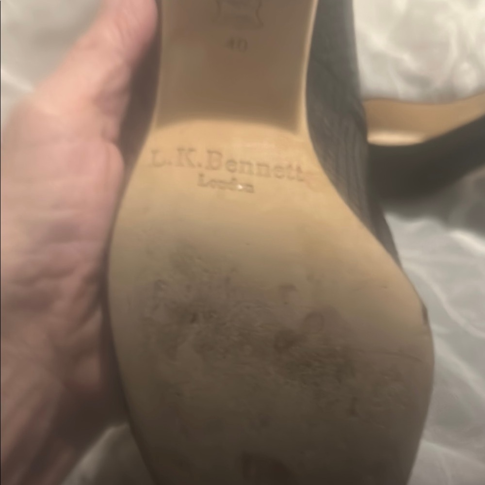 LK Bennett Black Textured Leather Heels - Picture 6 of 6